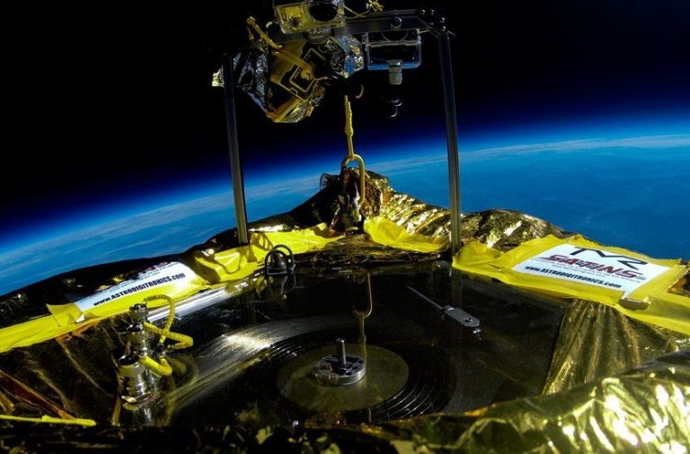 third man records, space, vinyl